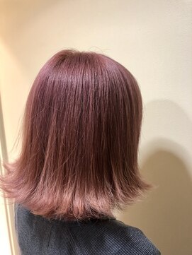 テラス アヴェダ 大丸心斎橋店(Terrace AVEDA) ピンク系ビビット？カラー