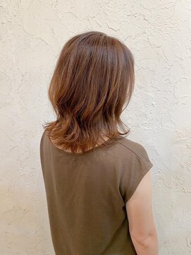 フロール(Flor) 【flor 戸塚】*くびれセミディ+ヘーゼルベージュ*