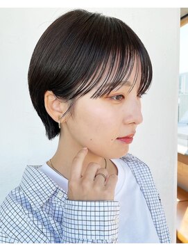 スー 渋谷(suu) 大人ショートボブ黒髪ショートカットマッシュショート前髪あり