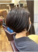 20代30代40代大人可愛い丸み×立体感ボブ×スモーキーアッシュ