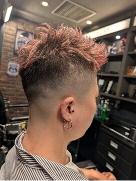 ブロートーキョーバーバーショップ 神田店(Bro Tokyo BARBERSHOP) 【神田】王道ツーブロックビジネススタイル