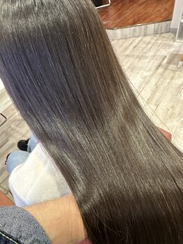 ヘアラボ シロ(Hair lab.Shiro)の写真/[戸祭]他では叶わなかった傷んだ髪も[Hair lab.Shiro]で見違える程の艶髪に！柔らかな質感の心トキメク髪に