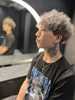 ドゥーエン 上本町店(DoEN)&nbsp;【DoENヘアカタ】グレーベージュ