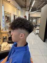 アイズ 海老名(AIZU)&nbsp;スペインカール　波巻きスパイラルパーマ　海老名パーマ　メンズ