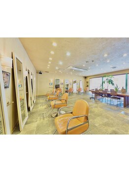 経験豊富なスタイリストがカウンセリングから仕上げまで担当☆些細なお悩みもお気軽にご相談ください☆