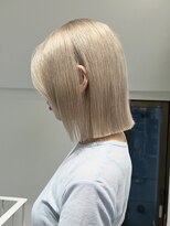 ラック 表参道(LUCK) ホワイトベージュ/ブリーチ/ケアブリーチ/ダブルカラー/表参道