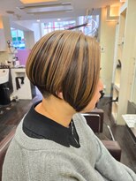 榮美容室 本店&nbsp;刈り上げボブ/アンブレラカラー/デザインカラー