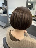 艶髪　グレージュ　トリートメント　大人女子　ボブ