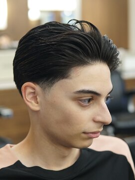 ザチョップショップ キチジョウジ(THE CHOP SHOP KICHIJOJI) テーパーフェードスキンフェードカットシェービング吉祥寺理容室