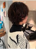 夏カラー◎ショートパーマ×ハンサムショート×耳かけサマー