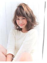 ヨロ(YoLo.) ホイップミディ 抜感スタイルボブ