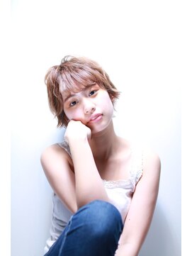 スミール(Smil) グレージュ×ショート