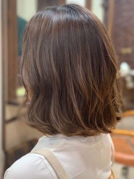 クアトロ グランシュ 川崎店(QUATRO × GranCieux) 【QUATRO】こっそりインナーカラー