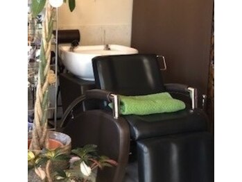 HAIR LIFE Vanilla 美山店【ヘアーライフバニラ　ミヤマテン】
