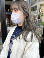 ヘアー アイス ルーチェ(HAIR ICI LUCE) オリーブカラー カーキグレー グレージュ 担当城倉