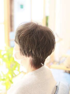 リビーチ ヘア リゾート 赤羽(Rebeach HAIR RESORT) 脱白髪染め×ショートウルフ女子【赤羽リビーチ】