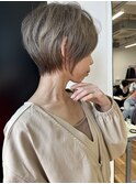 大人綺麗な小顔襟足スッキリショートボブ 30代40代50