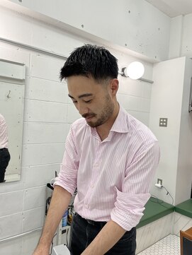 ウェルネス(Wellness) ハイライト波巻きマッシュアップバング束感ショート37