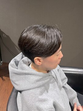 ビーダンディー(Bee dandy) ビジネスツーブロックショート ナチュラルセンターパート