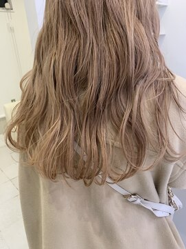 アロヘアー(Alo hair) ミルクティー