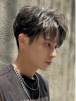 ロンド アンブル 四条烏丸(Lond ambre) 萱原大幹 センターパート/眉毛/短髪/メンズカット