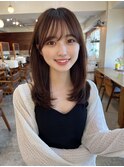 黒髪ボブルフネビージュワンレンくびレイヤーミディアムヘア