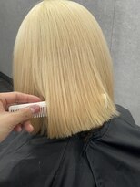 イリ 心斎橋(ili)&nbsp;ハイトーンカラーミルクティーベージュボブ