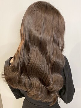 ドロシー 郡山桑野店(Dorothy) ミニウルフチェリーブラウンホワイトグレージュフェザーパーマ