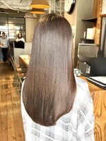 フィエル(Fier)&nbsp;たっぷりの潤いで手軽にまとまる艶髪へ/髪質改善/堀江