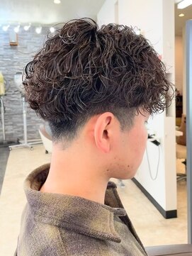 ガーデン 西川田店(garden) 宇都宮メンズカットメンズパーマmen's波巻きパーマツイスパ眉毛