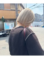 ルーム(.room.)&nbsp;blond Bob