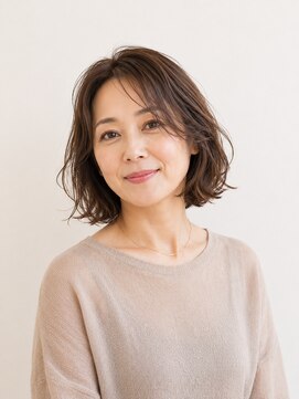 アヴァンス プロデュース バイ エガオ 大阪梅田店(AVANCE. PRODUCED by EGAO) 大人の女性に似合うボブパーマスタイル【髪質改善】