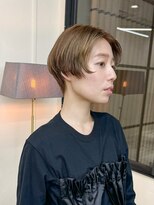 オト(Oto)&nbsp;長めの顔まわりから襟足へつながる、前下が