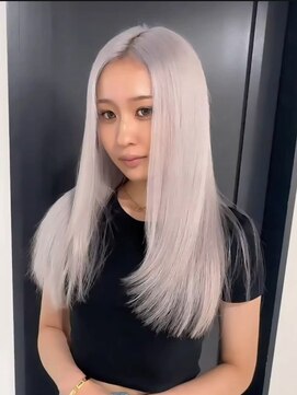 フリーク(FLEEK) ホワイトシルバー