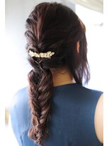 ホワイトルーム(White Room)&nbsp;フィッシュボーンのダウンスタイル