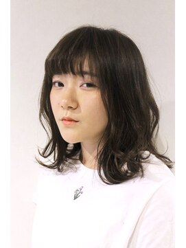 ヘアブティック ハコ(hair boutique haco) ［haco］外ハネセミウェット