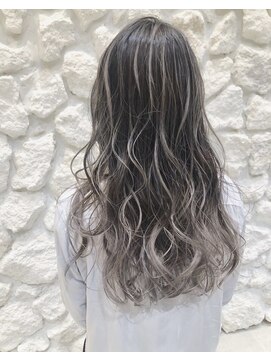 モアナ バイ ヘッドライト 駒沢大学店(Moana by HEADLIGHT) Moana駒沢大学#バレイヤージュ#ハイライト#アッシュグレージュ