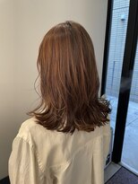 トレス(TRESS)&nbsp;外ハネボブ　レイヤーボブ　くびれミディ