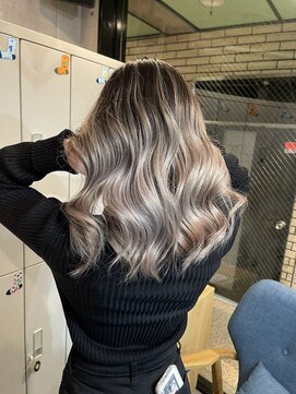 ラフ(LAFF) #黒髪#ボブルフ#ネビージュ#小顔#ワンレン