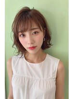 【銀座　有楽町】ベージュ レイヤー　前髪パーマ 外はねミディ