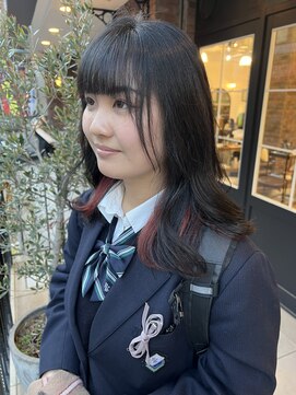 トータルビューティ ジェム バイ ヘアタイム(TOTAL BEAUTY gem by HAIR TIME) インナーカラー ピンク