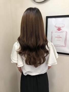 ニーナ ヴィジョン(NINA visioN) カット＋プルエクステ