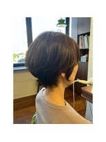 エルサフィロ キタハマ(el zafiro kitahama)&nbsp;20×30×40代×大人ショートヘア×耳掛け×ツヤブラウンカラー