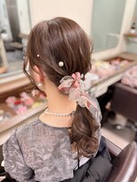 アチーブ 三宮(Achieve)&nbsp;ルーズローポニーテール