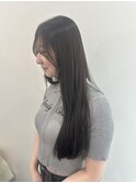 オリーブグレージュ