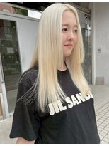 イン(in.)&nbsp;ブリーチヘア/抜きっぱなし/姫カットレイヤー