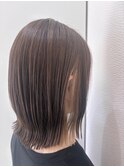 Azule/インナーベージュ/切りっぱなしボブ