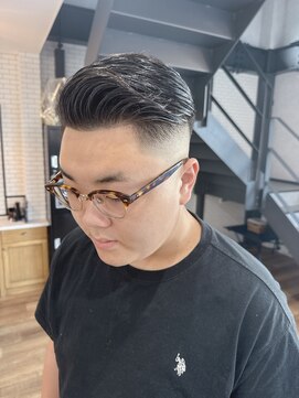 ティグレ(TIGRE) スキンフェード