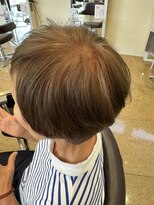 レッド(ReD)&nbsp;白髪ぼかし/白髪ぼかしハイライト/脱白髪染め/金沢/髪質改善