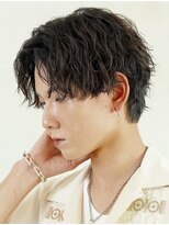 レタッチ バイ フィフス 天神大名(RETOUCH by fifth) 大名緩めツイストスパイラルパーマツイストパーマセンターパート